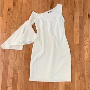 Vince Camuto Off Shoulder White Dress